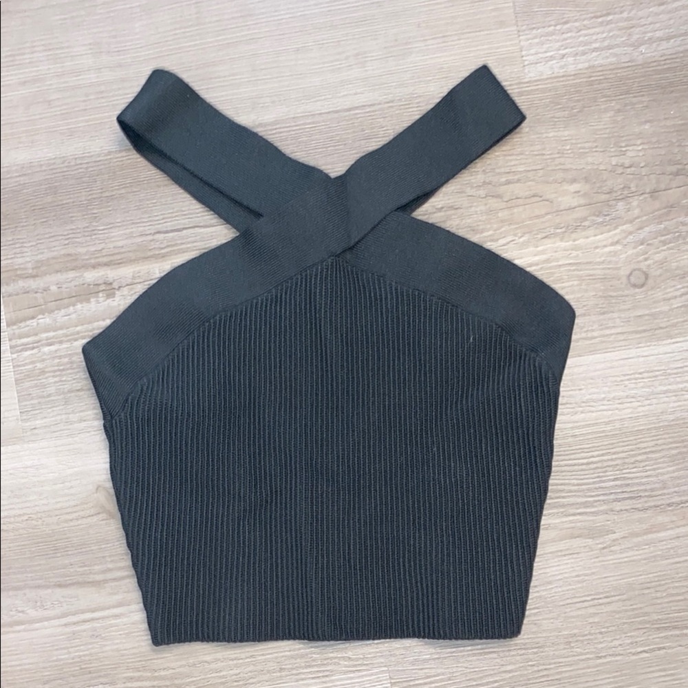 Aritzia Babaton Criss-cross Sculpt Top